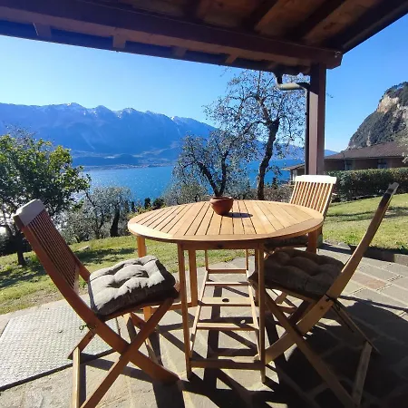 Appartamenti Helios Limone sul Garda Exterior foto